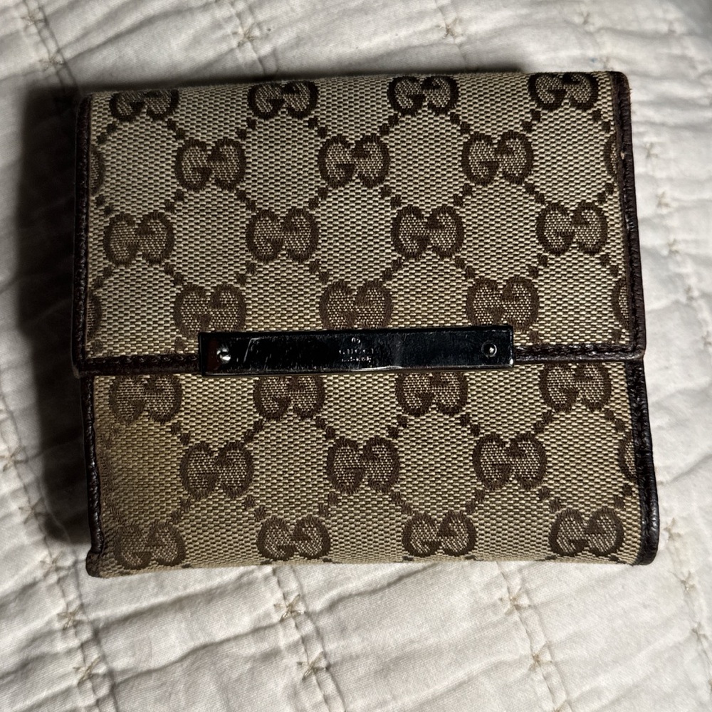 Gucci Beige and Brown Wallet